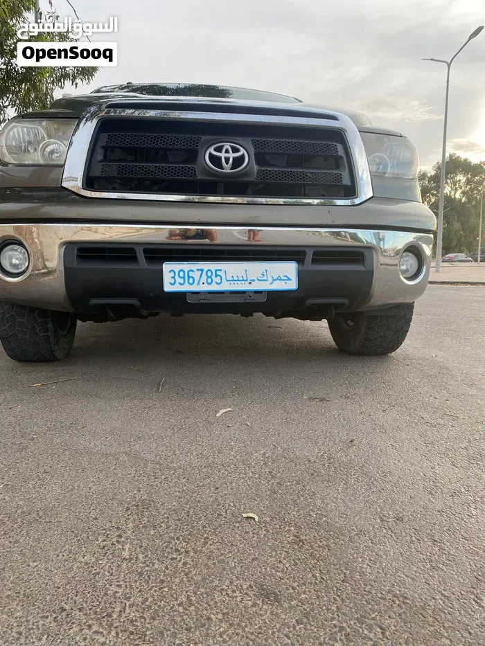 Toyota Tundra 2012 photo 3