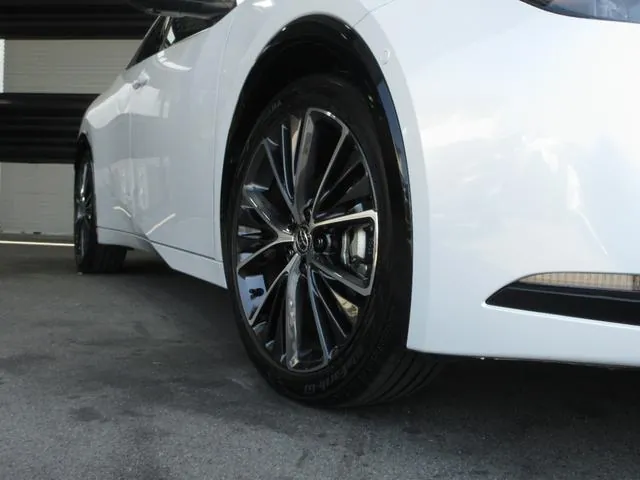 Toyota Prius Z 2026 photo 4