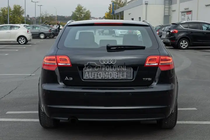 Audi A3 2011 photo 5
