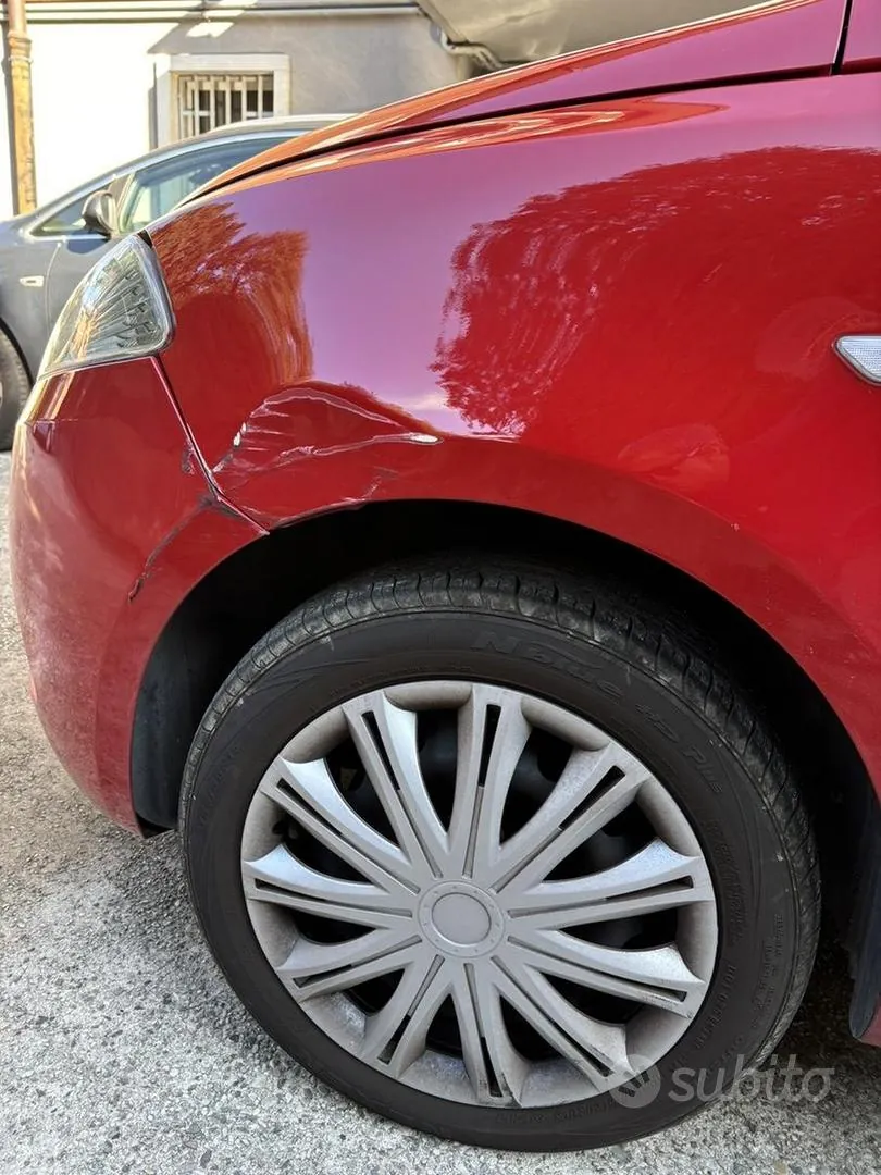 Lancia Ypsilon 2018 photo 3