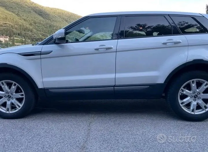 Land Rover Range Rover Evoque 2012 photo 5