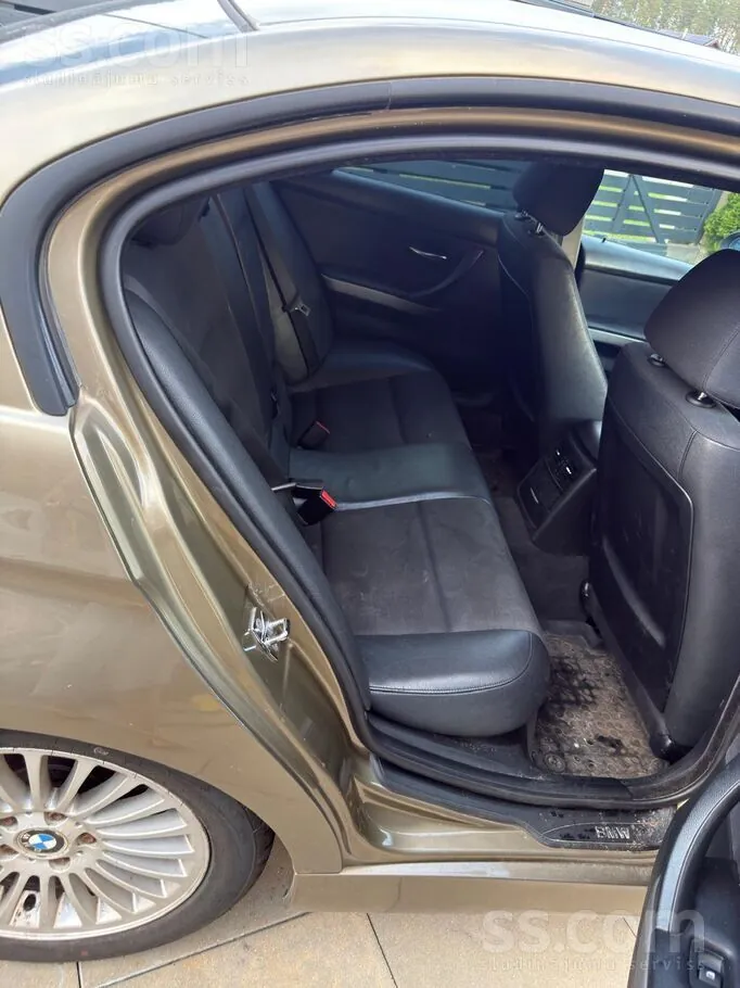 BMW 320I 2007 photo 4