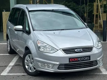 Ford Galaxy 2012 photo 3