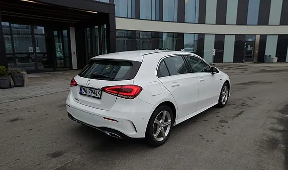 Mercedes-Benz A250 E 2020 photo 5