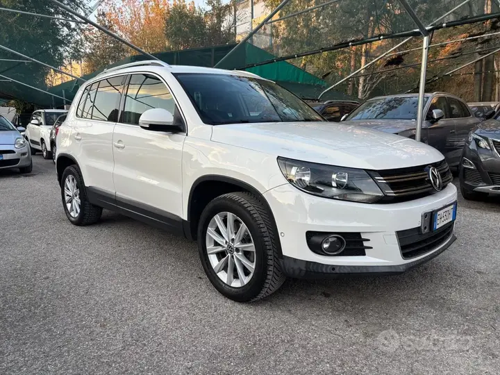 Volkswagen Tiguan 2012 photo 3
