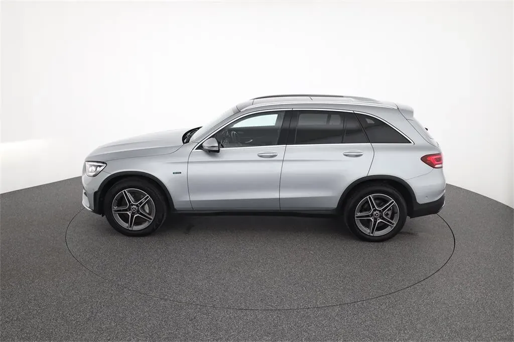 Mercedes-Benz Glc-Class 2021 photo 3