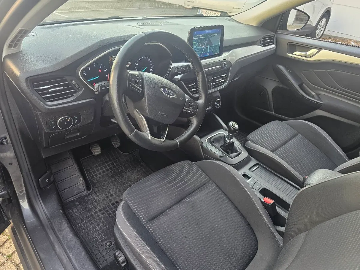 Ford Focus 2019 photo 3