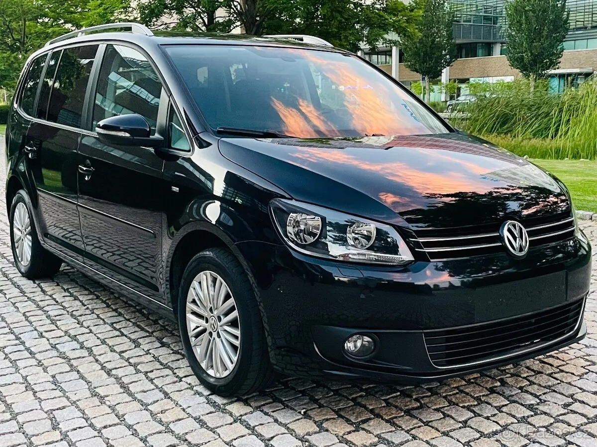 Volkswagen Touran 2015 photo 4