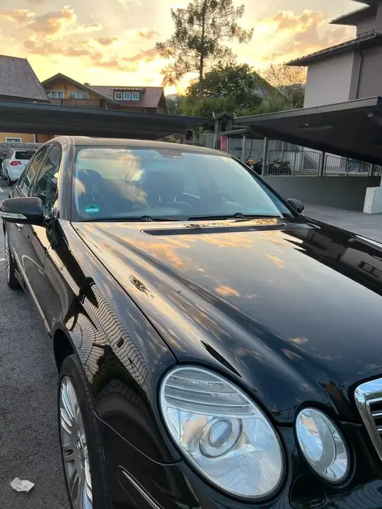 Mercedes-Benz E 280