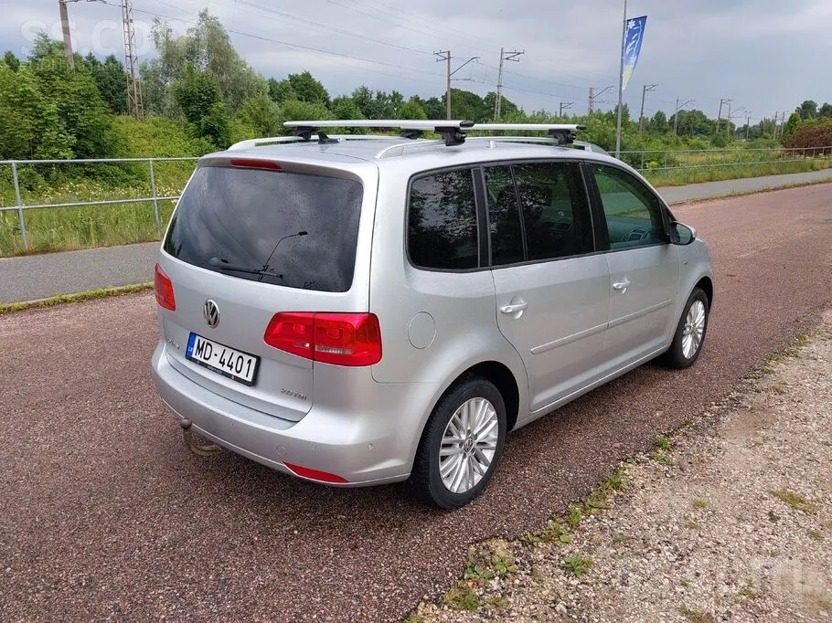 Volkswagen Touran 2015 photo 4
