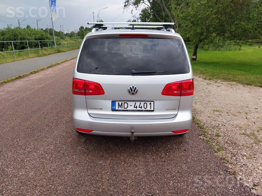 Volkswagen Touran 2015 photo 5