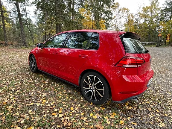 Volkswagen Golf Vii 2018 photo 3