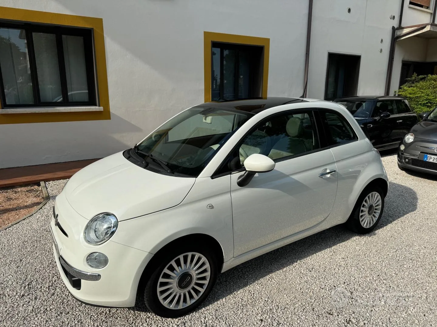 Fiat 500 Lounge 2011 photo 3