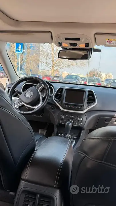Jeep Cherokee 2015 photo 5