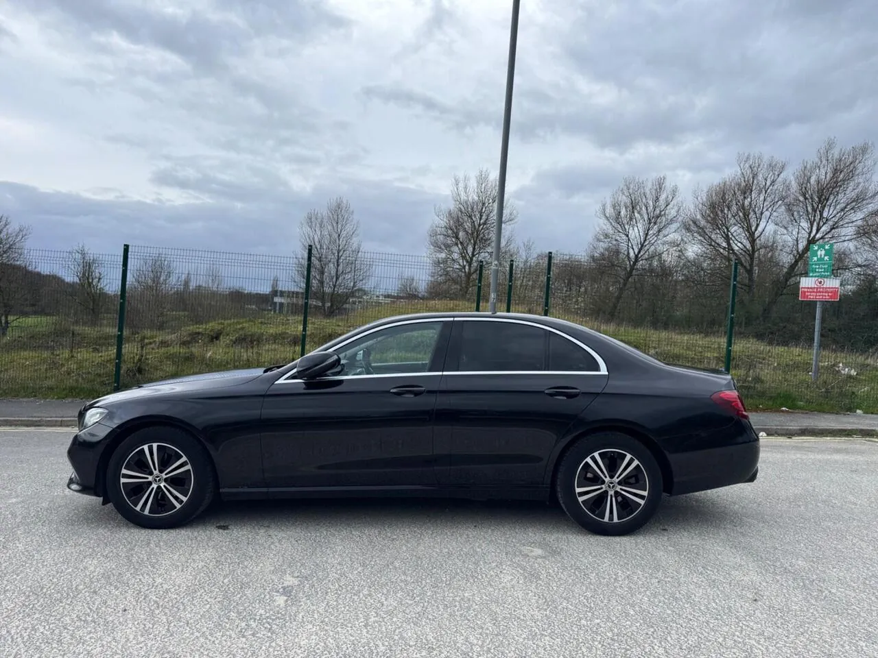 Mercedes-Benz E-Class 2020 photo 2