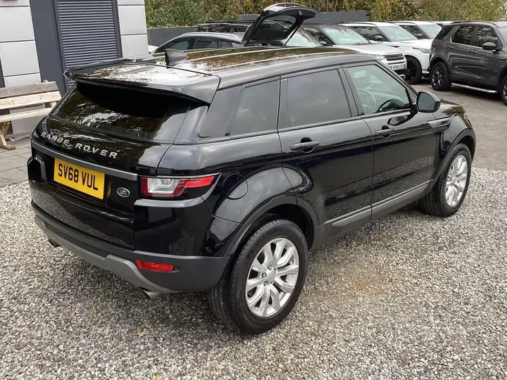 Land Rover Range Rover Evoque 2018 photo 3