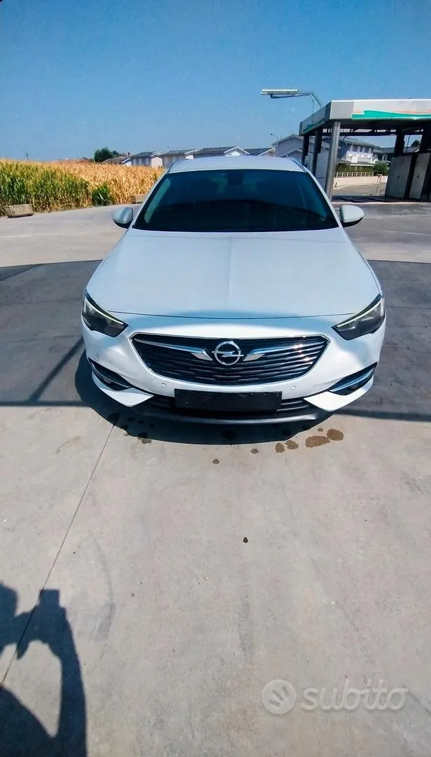 Opel Insignia 2018 photo 2