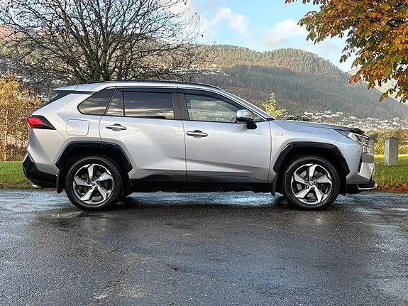Toyota Rav4 Plug-In Hybrid 2020 photo 4