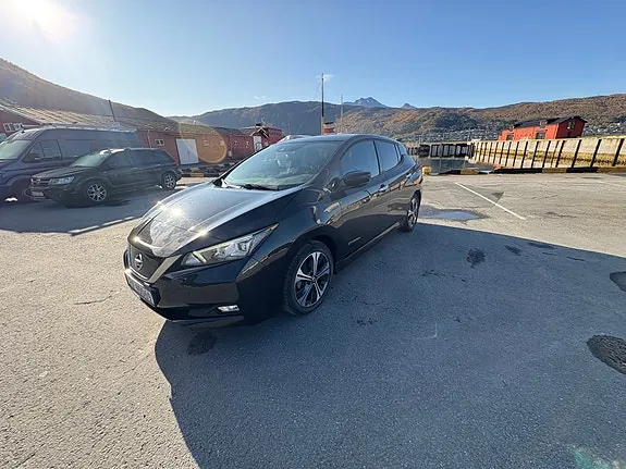 Nissan Leaf 2019 photo 2