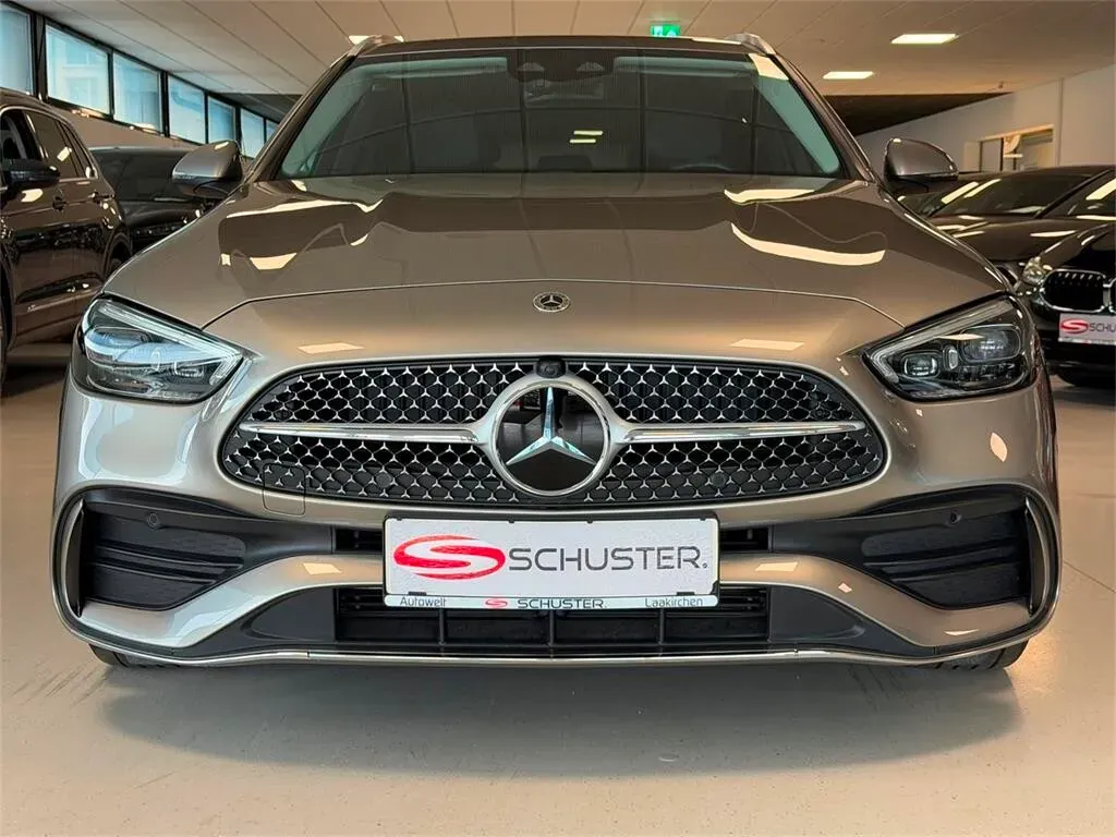 Mercedes-Benz C-Class 2022 photo 2