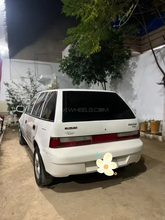 Suzuki Cultus