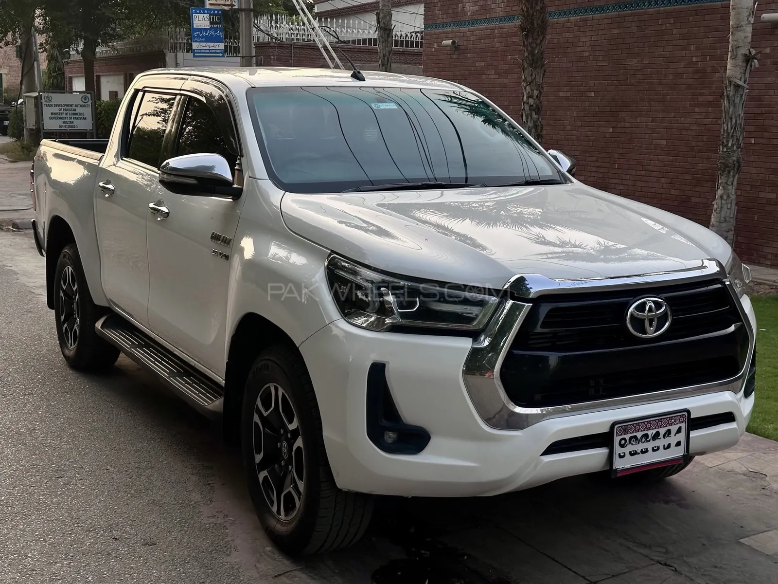 Toyota Hilux