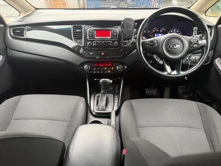 Kia Carens 2014 photo 4