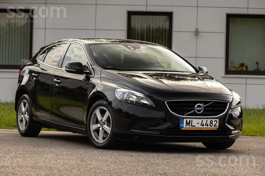 Volvo V40 2014 photo 2