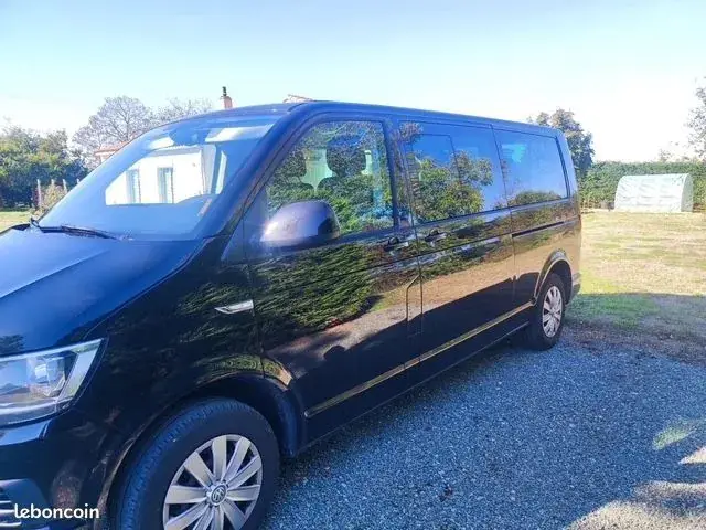 Volkswagen Caravelle 2016 photo 2