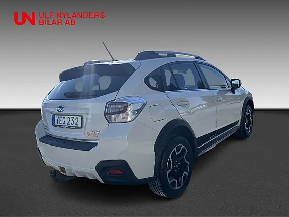 Subaru Xv 2016 photo 4