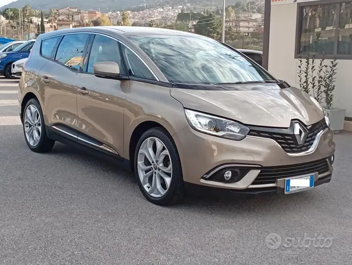 Renault Grand Scenic
