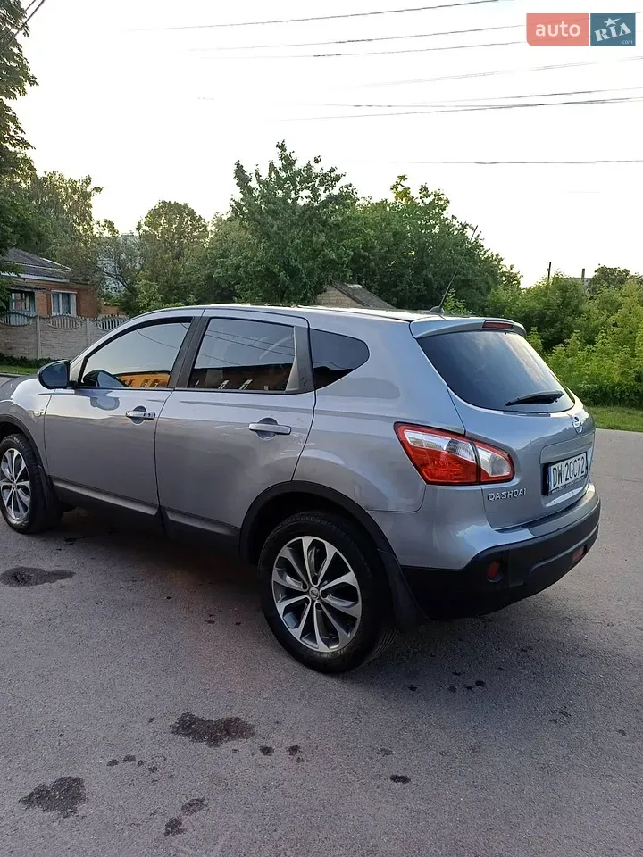 Nissan Qashqai 2013 photo 3
