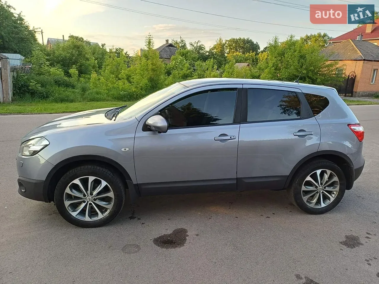 Nissan Qashqai 2013 photo 2