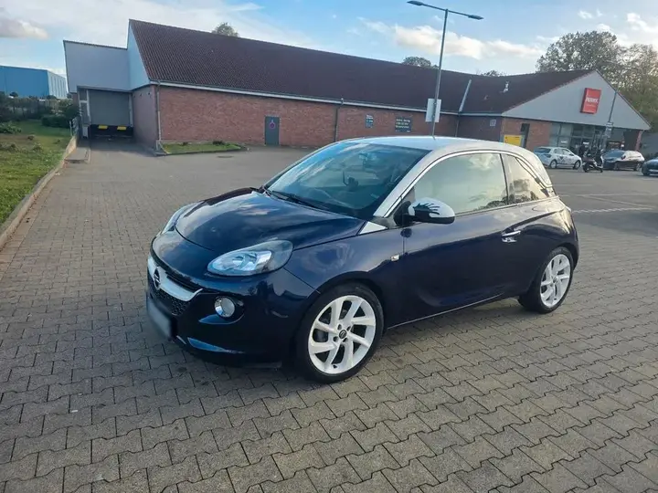 Opel Adam