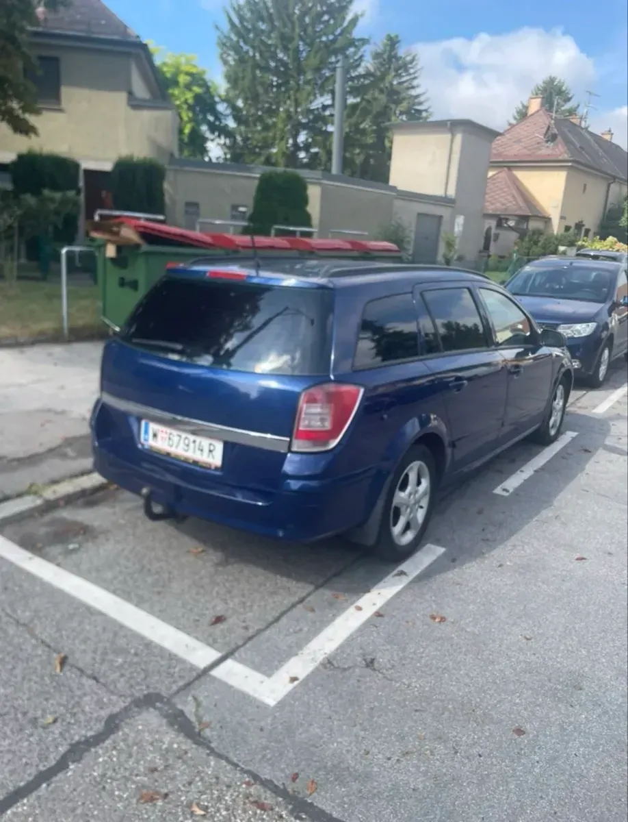Opel Astra 2007 photo 2