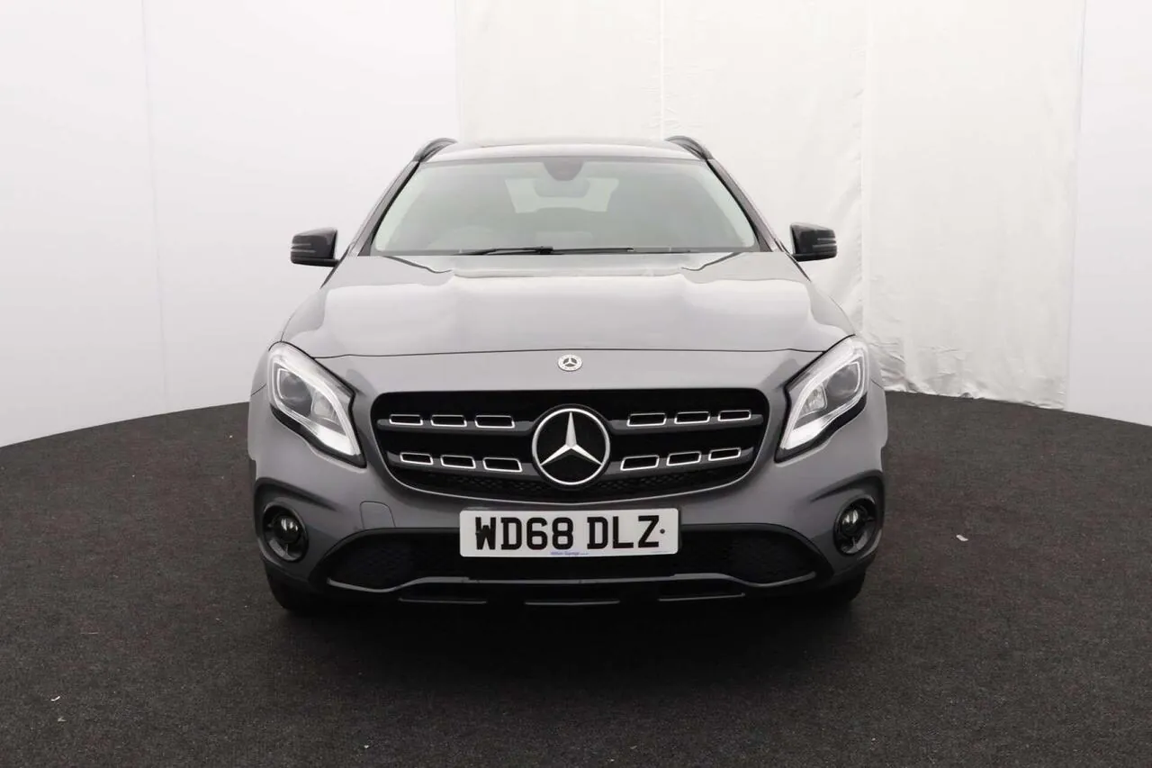 Mercedes-Benz Gla 2019 photo 2