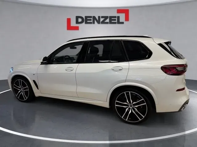 BMW X5 2021 photo 2