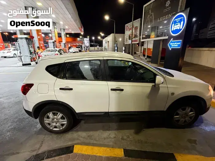 Nissan Qashqai 2009 photo 2