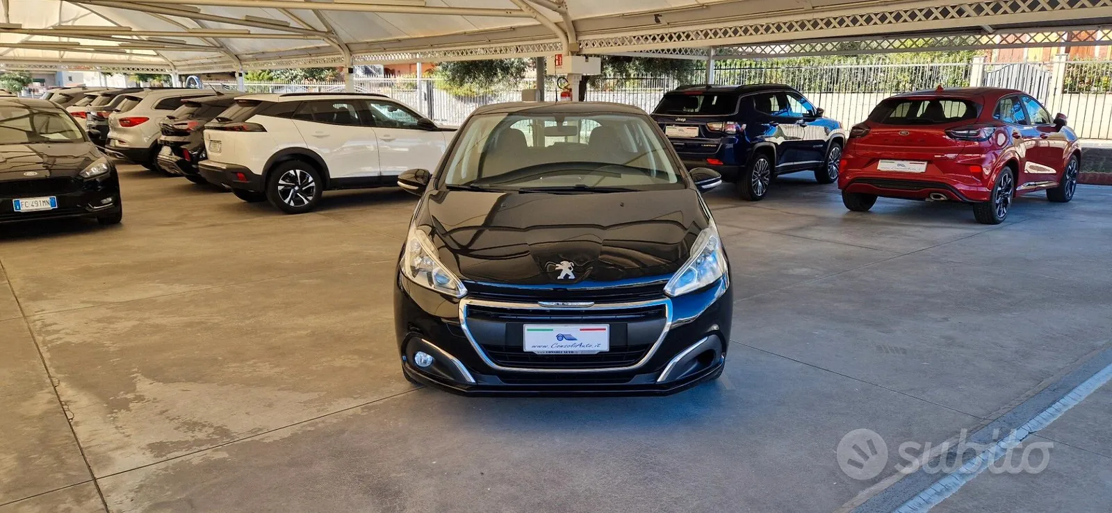 Peugeot 208 2015 photo 3
