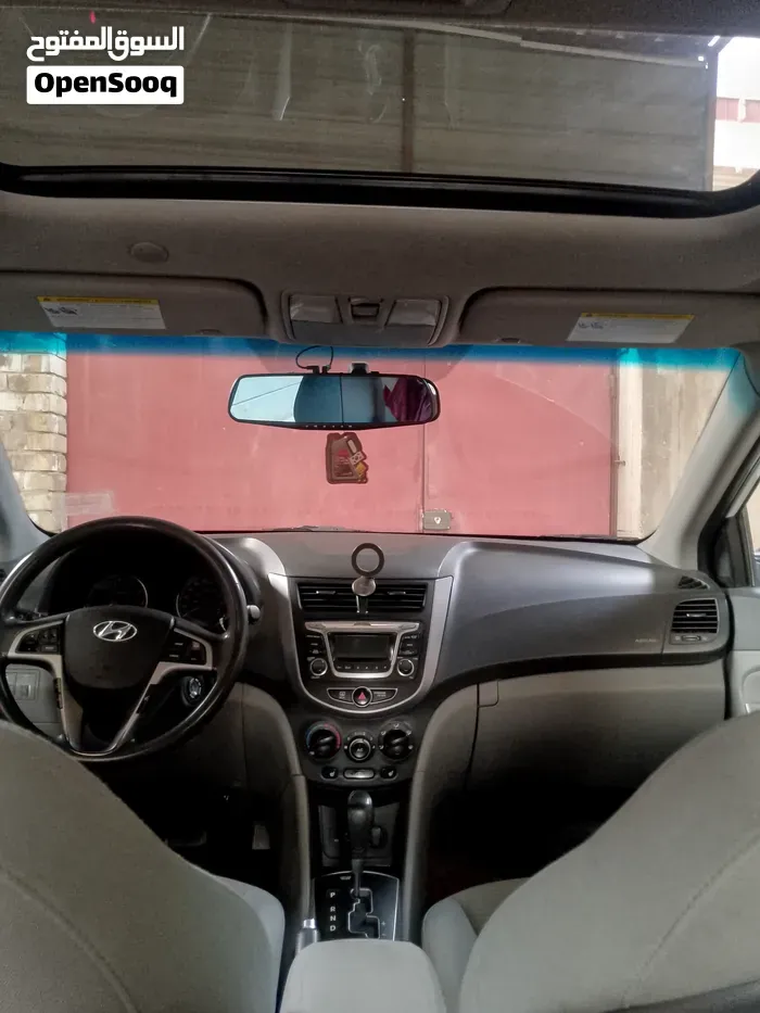 Hyundai Accent 2017 photo 3