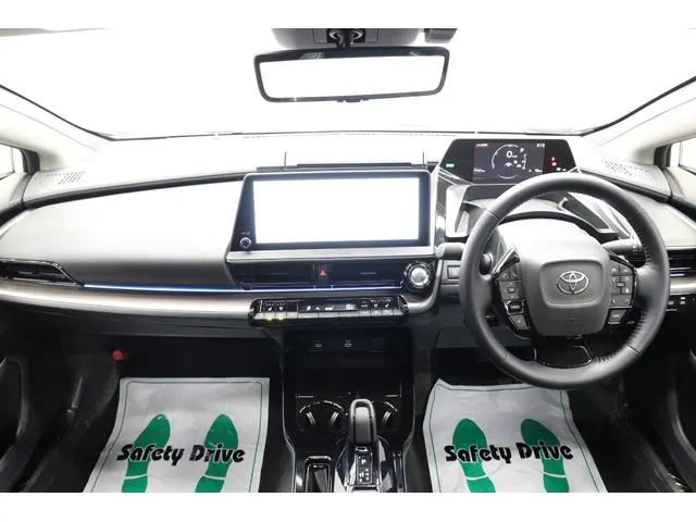 Toyota Prius 2025 photo 5