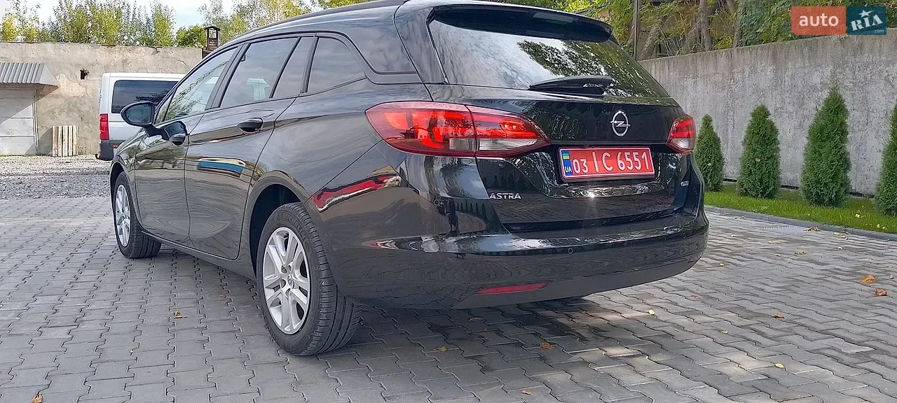 Opel Astra 2018 photo 5