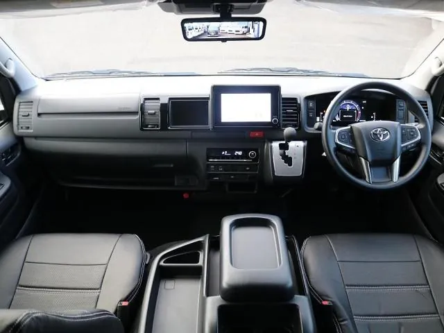 Toyota Hiace Wagon 2026 photo 2