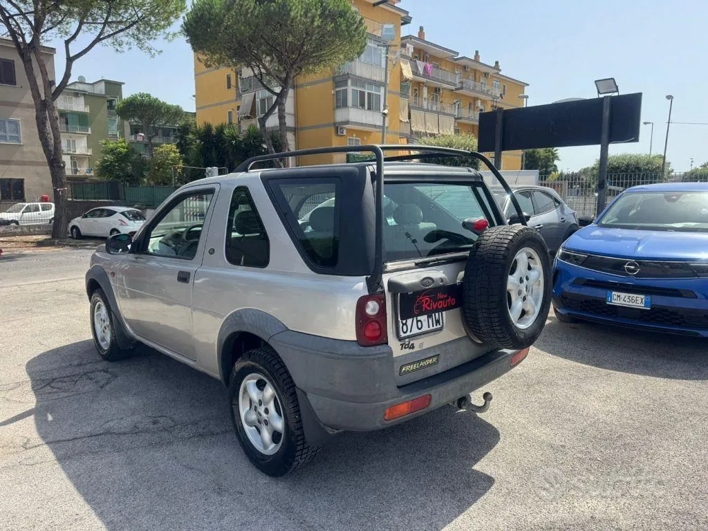 Land Rover Freelander 2001 photo 4
