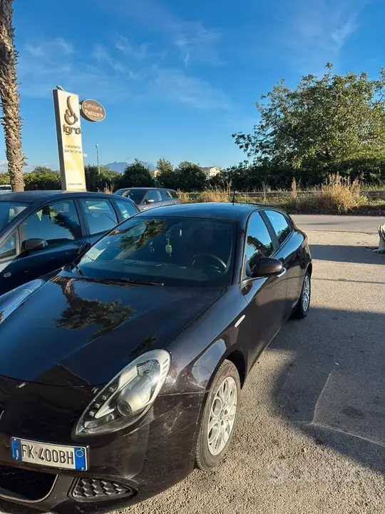 Alfa Romeo Giulietta 2017 photo 4