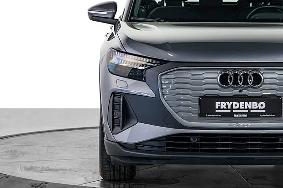Audi Q4 E-Tron 2025 photo 3