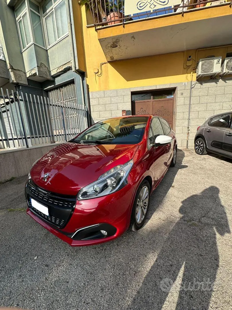 Peugeot 208 2018 photo 4
