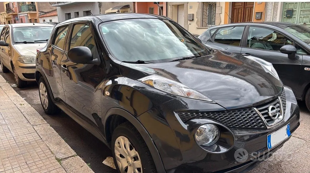 Nissan Juke 2013 photo 2