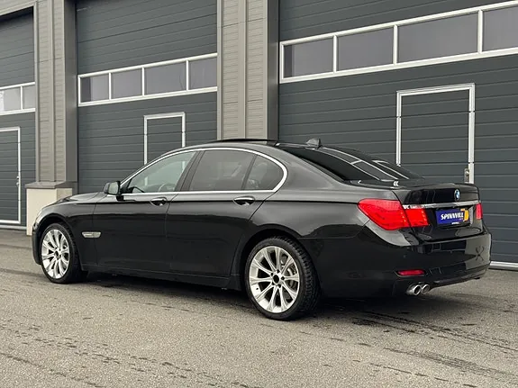 BMW 730D 2009 photo 4