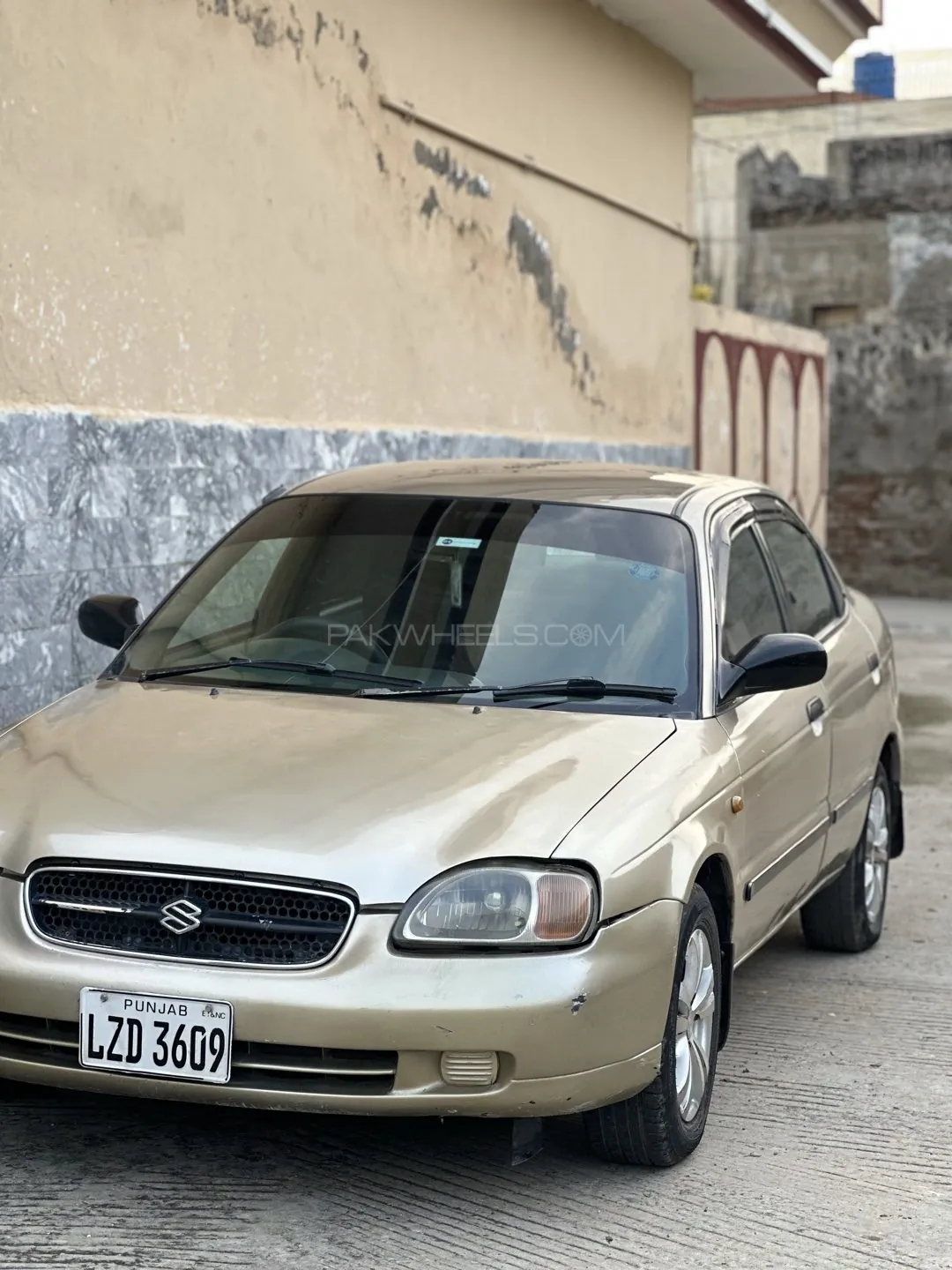Suzuki Baleno